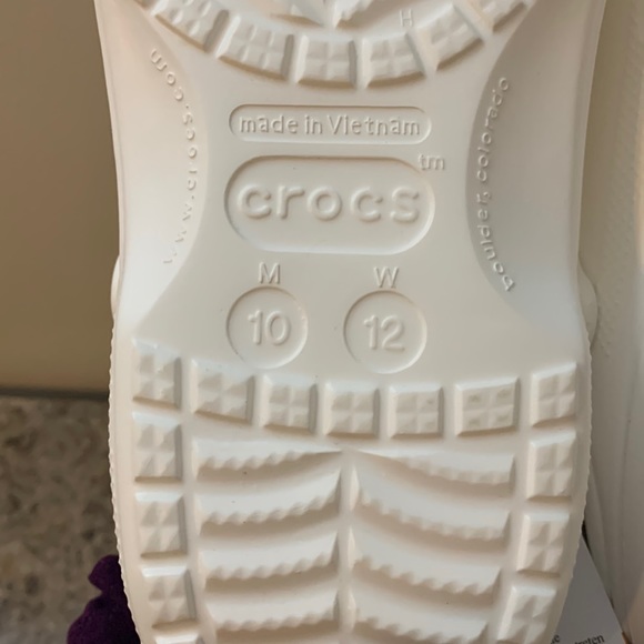 White Fur-Lined Crocs - Picture 7 of 10